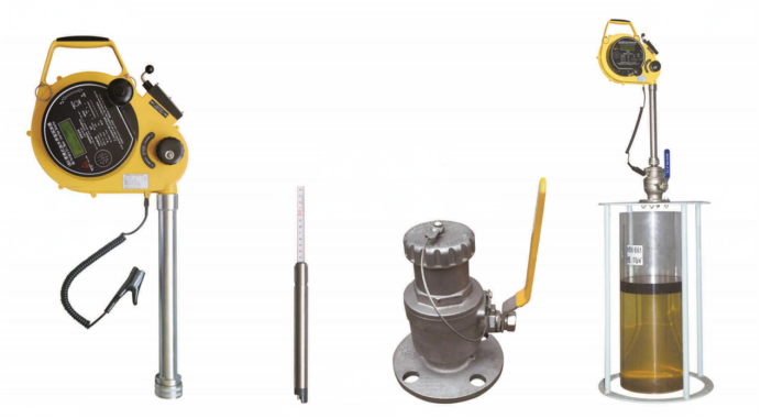 Portable oil-water interface detector